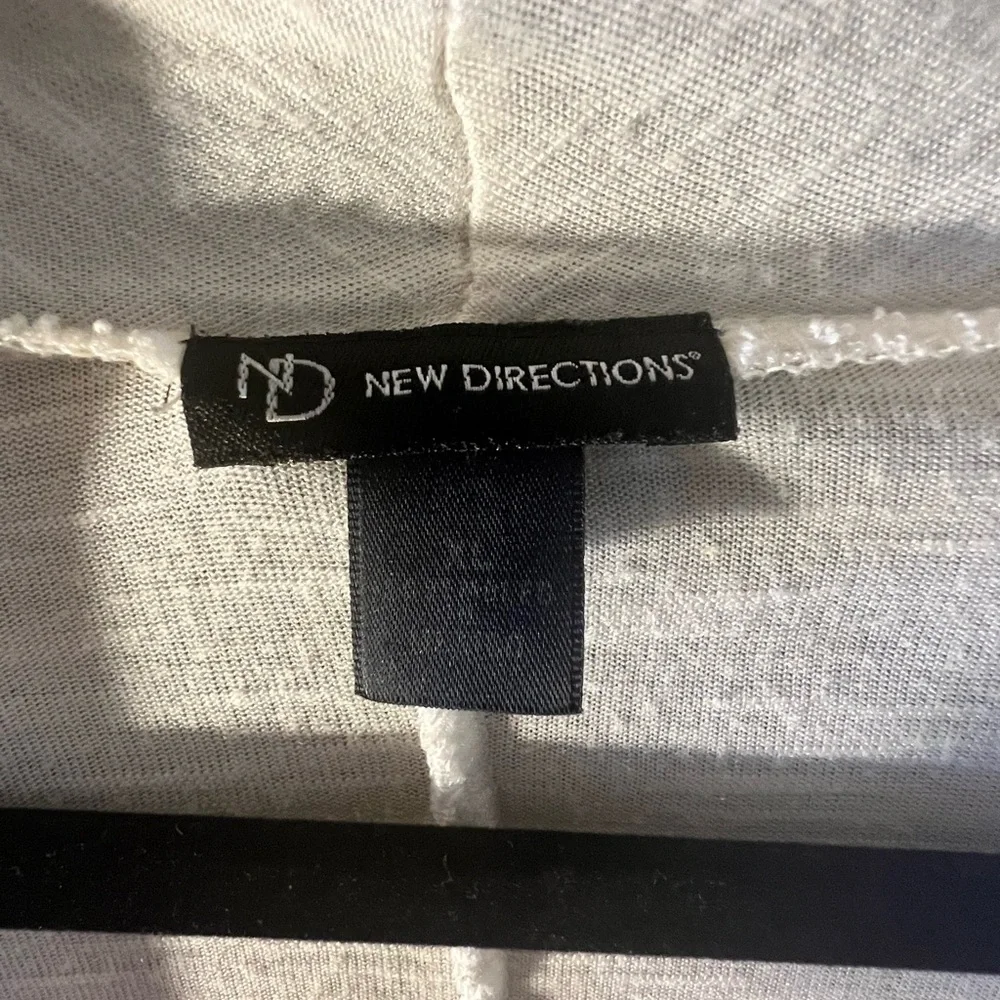 Cardigan - Picture 2 of 2